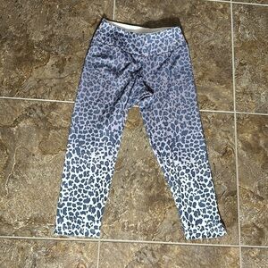 Alto Giro Glam Leopard Carpri Leggings